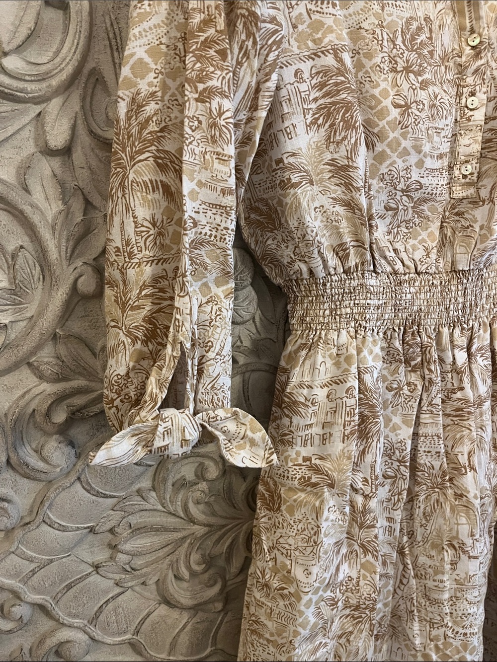 Lilly Pulitzer Abralynn Linen Shirtdress in Sand Bar Palm Beach Paradise - Picture 3 of 7